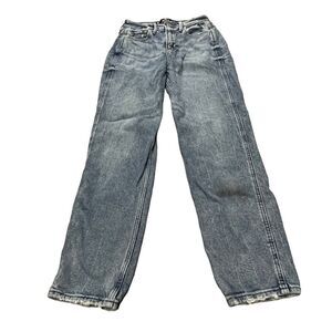 Hollister High Rise Mom Jeans